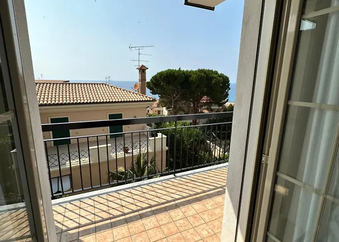 Alojamento de Acomodação e Pequeno-almoço Ametista Tropea