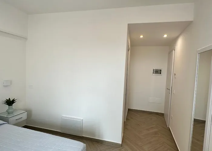 Alojamento de Acomodação e Pequeno-almoço Ametista 4*