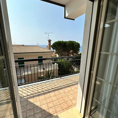 Alojamento de Acomodação e Pequeno-almoço Ametista Tropea